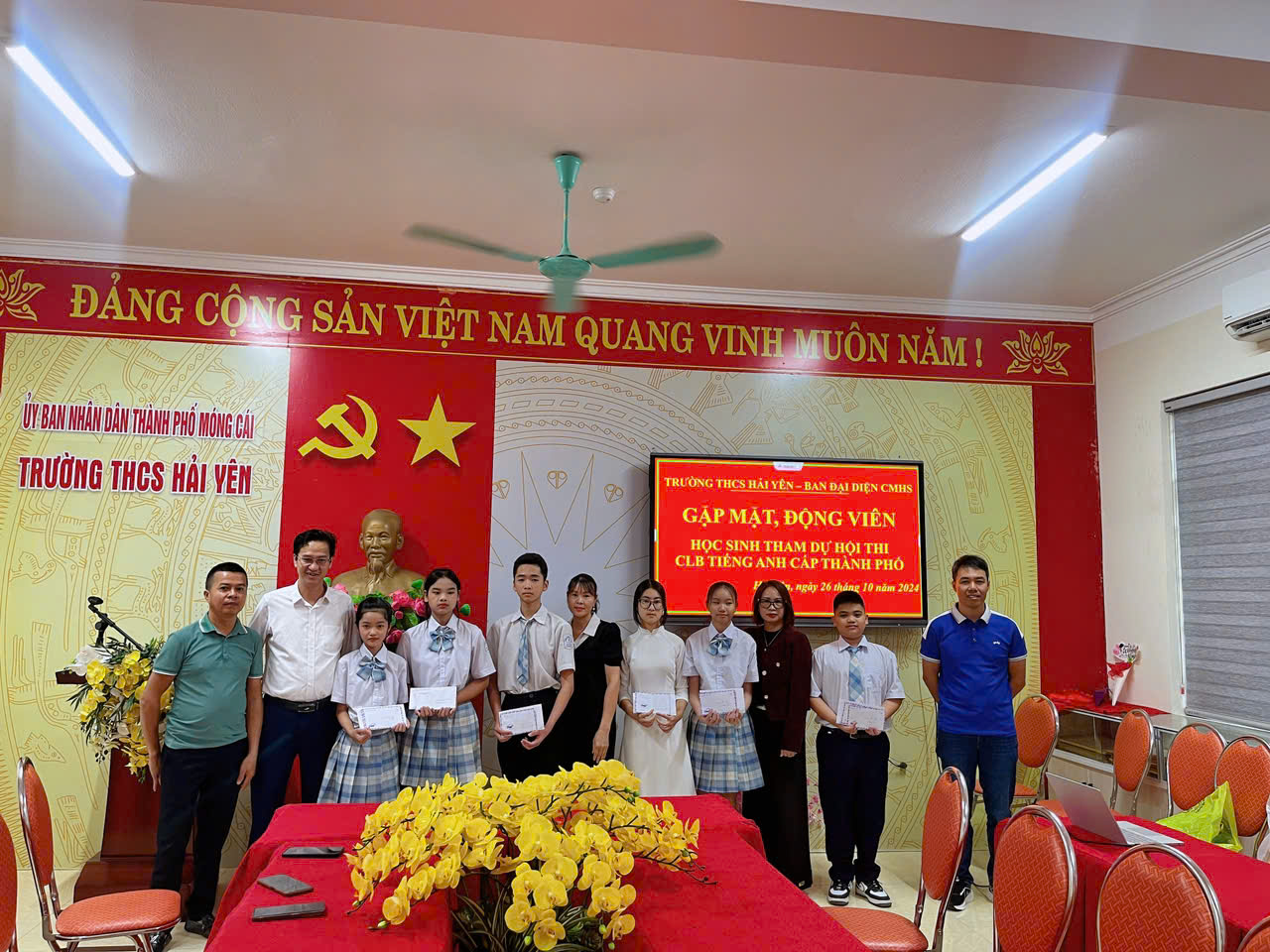 Hội thi Câu lạc bộ tiếng Anh dành cho học sinh cấp THCS năm 2024 3 https://thcshaiyen.edu.vn/wp-content/uploads/2024/10/z5972389827439_54e46800330b7a6135795e2678fc607b-1.jpg