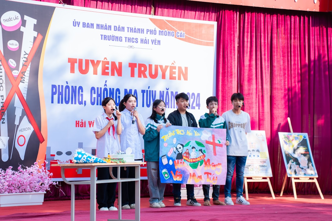 https://thcshaiyen.edu.vn/wp-content/uploads/2024/11/DSC04469.jpg