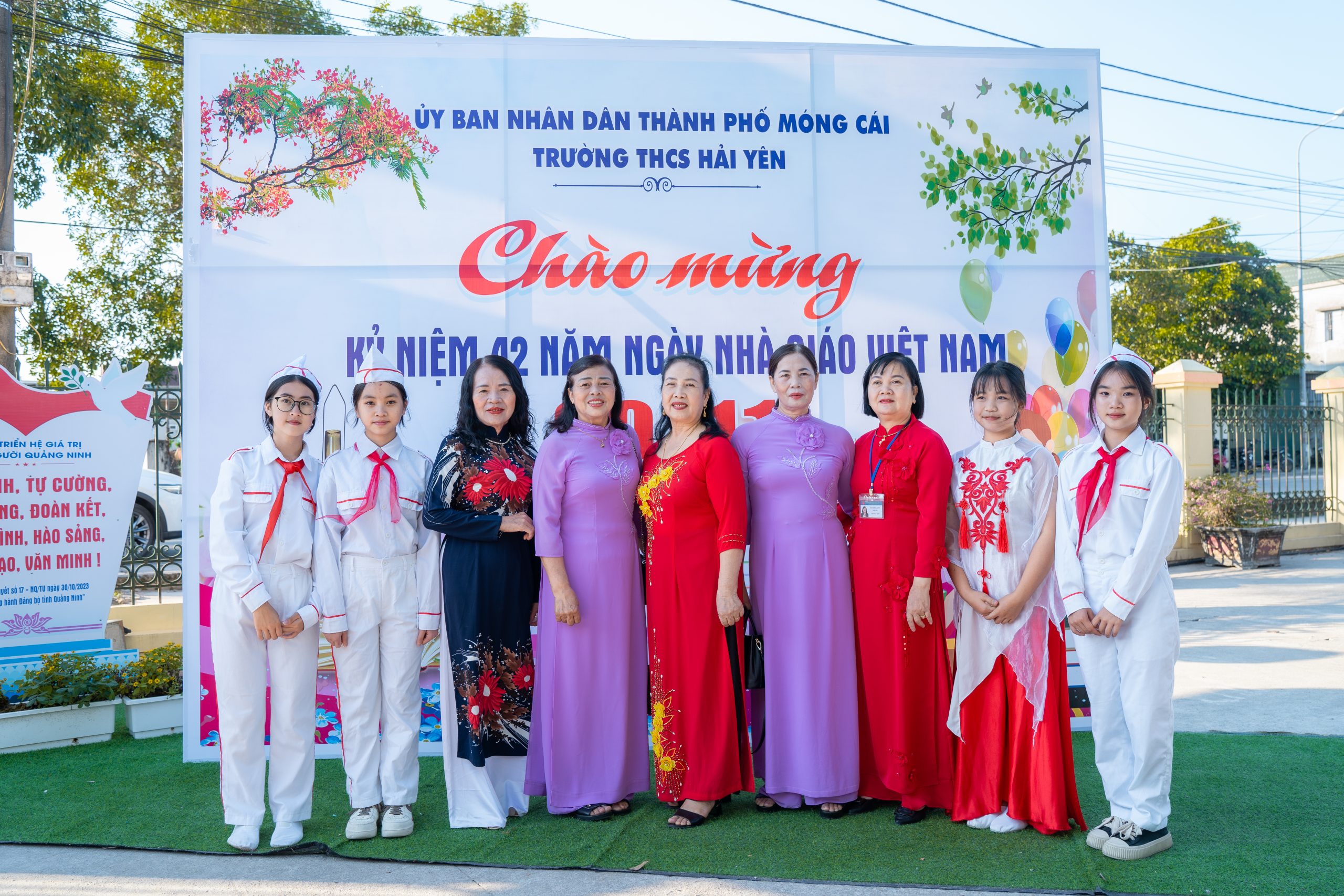 CHÀO MỪNG NGÀY NHÀ GIÁO VIỆT NAM 20/11/1982- 20/11/2024 7 https://thcshaiyen.edu.vn/wp-content/uploads/2024/11/DSC05510.jpg