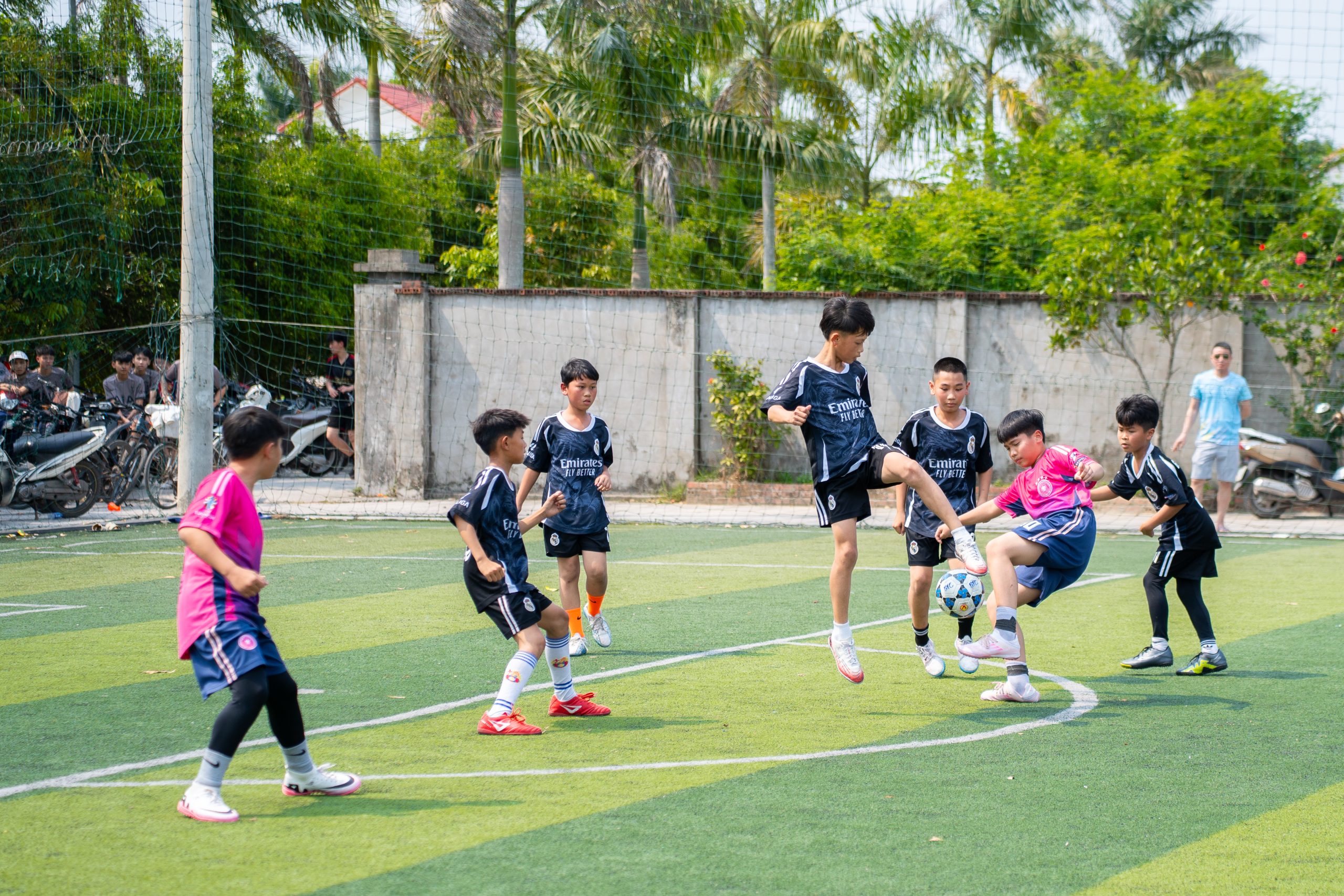 Giải bóng đá học sinh trường THCS Hải Yên, năm học 2024-2025 26 https://thcshaiyen.edu.vn/wp-content/uploads/2025/03/DSC08398-scaled.jpg