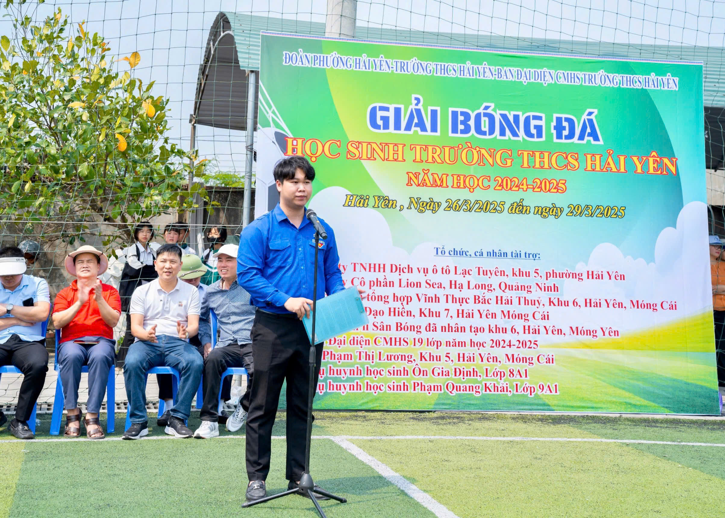 Giải bóng đá học sinh trường THCS Hải Yên, năm học 2024-2025 2 https://thcshaiyen.edu.vn/wp-content/uploads/2025/03/DSC08398-scaled.jpg