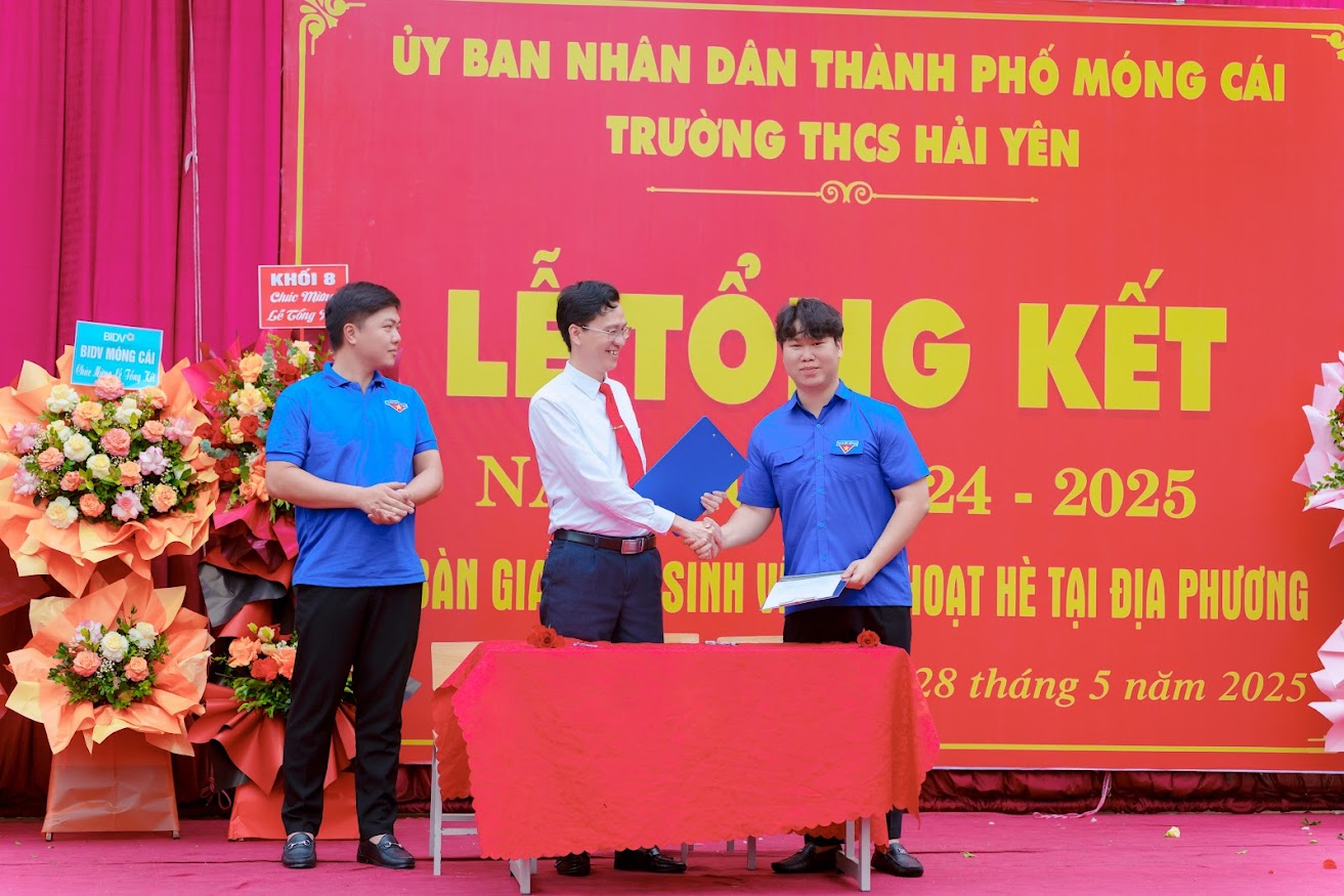 TỔNG KẾT NĂM HỌC 2024 – 2025 15 https://thcshaiyen.edu.vn/wp-content/uploads/2025/05/DXM03450.jpg