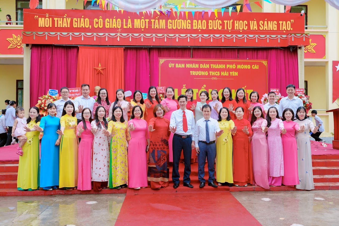 TỔNG KẾT NĂM HỌC 2024 – 2025 16 https://thcshaiyen.edu.vn/wp-content/uploads/2025/05/DXM03450.jpg